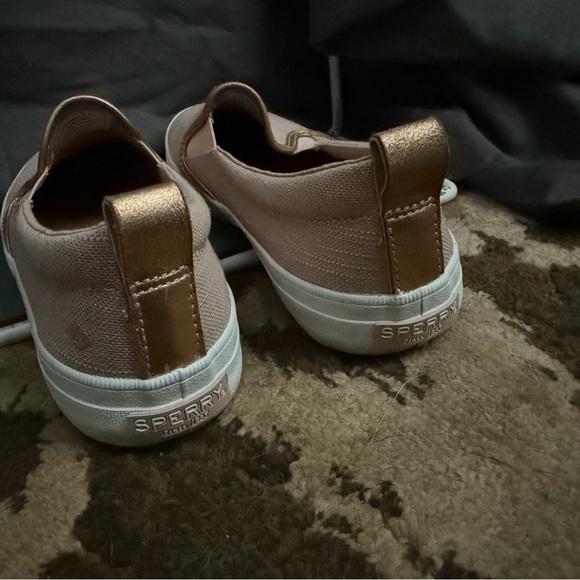 Rose gold Sperry top sider 7W - Picture 3 of 6
